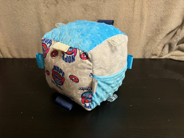 Stitch sensory cube