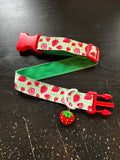 MTO- Green strawberries collar